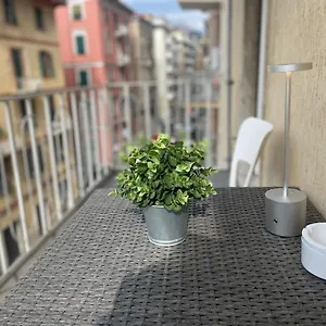 Pensión Colombo 32, La Spezia
